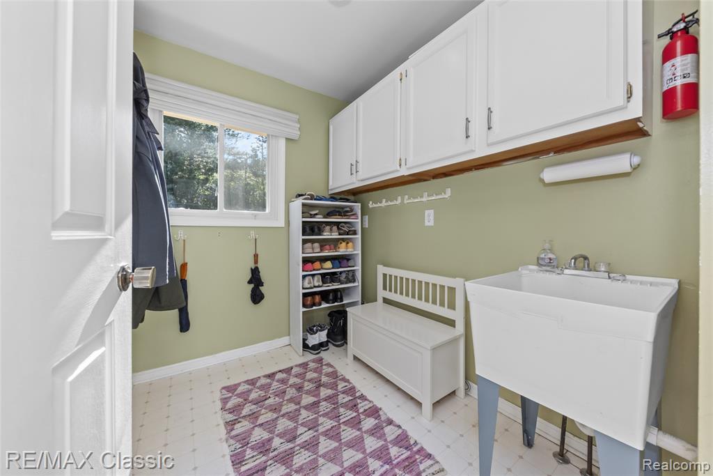 20540 Woodcreek Boulevard, Northville, MI 48167 — Photo 51