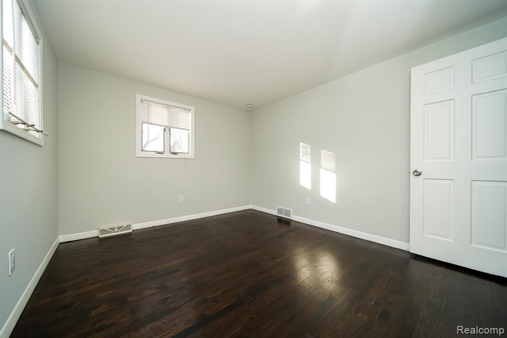 5445 Frankwill Avenue, Clarkston, MI — Photo 66