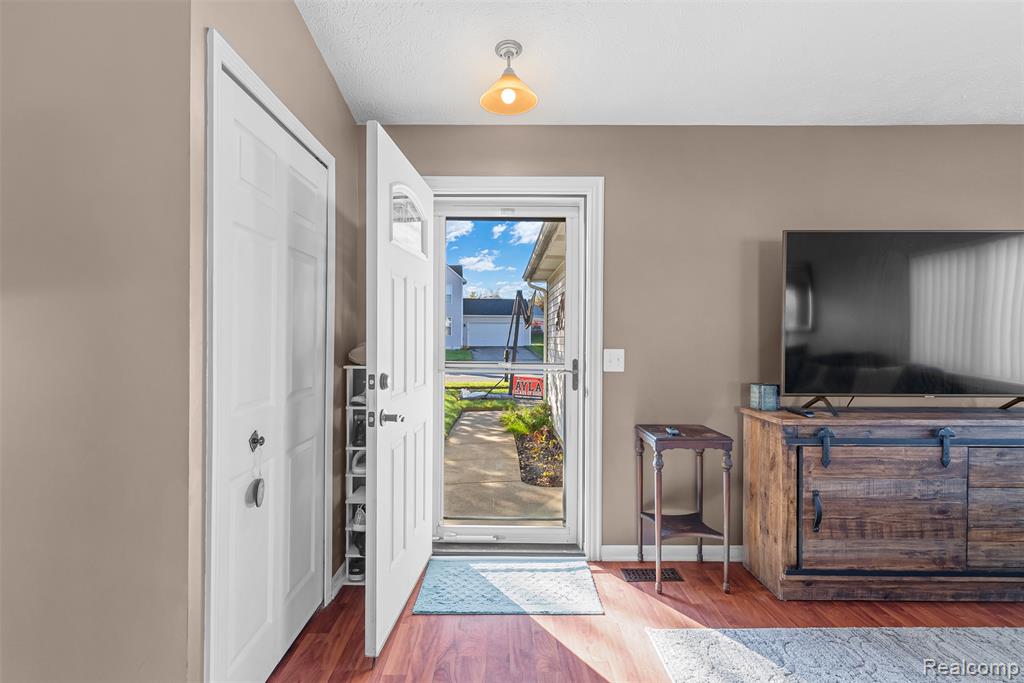 105 Turtle Trace, Pinckney, MI 48169 — Photo 5