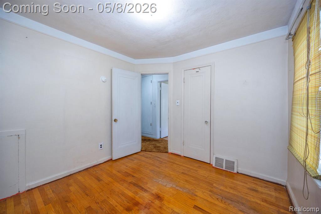 6785 Pelham Road, Allen Park, MI 48101 — Photo 18