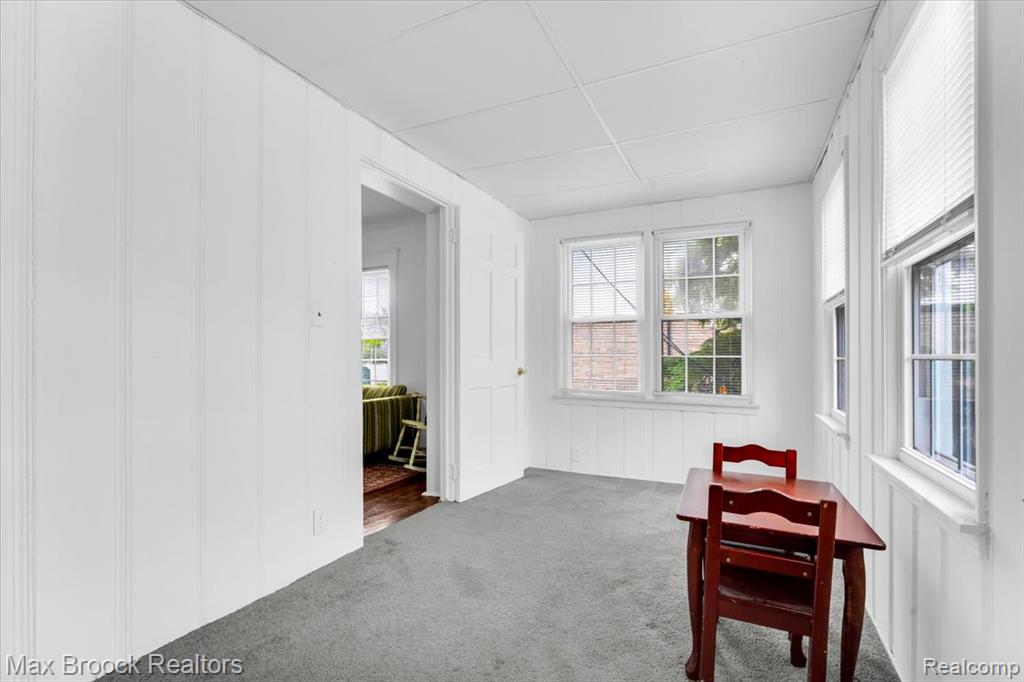 417 W Lincoln Avenue, Royal Oak, MI 48067 — Photo 16