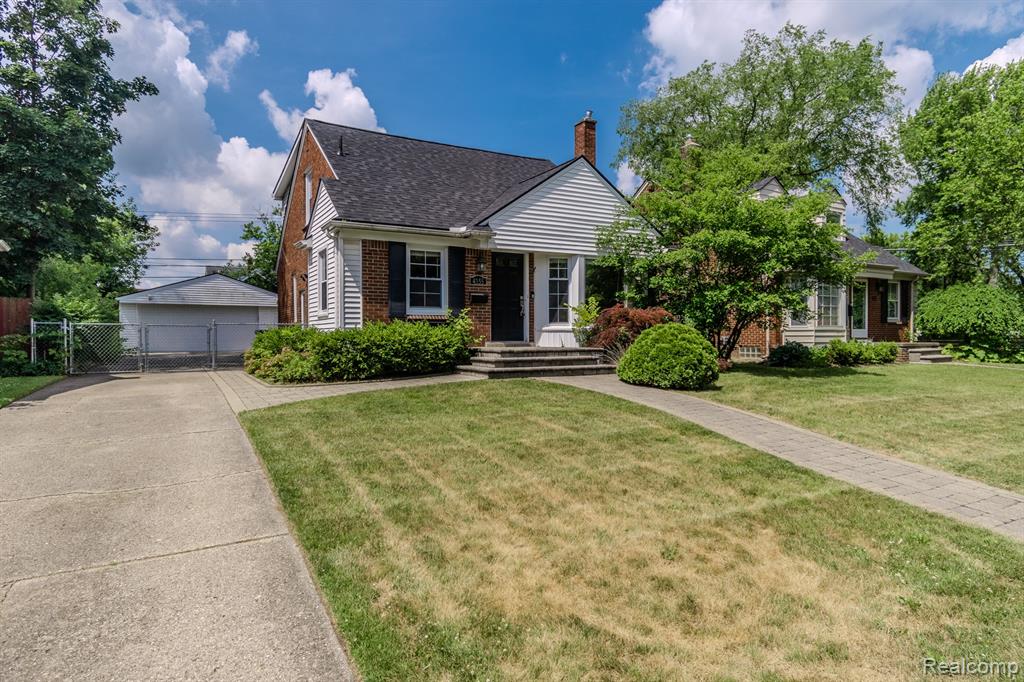 4355 Elmwood Avenue, Royal Oak, MI 48073 — Photo 2