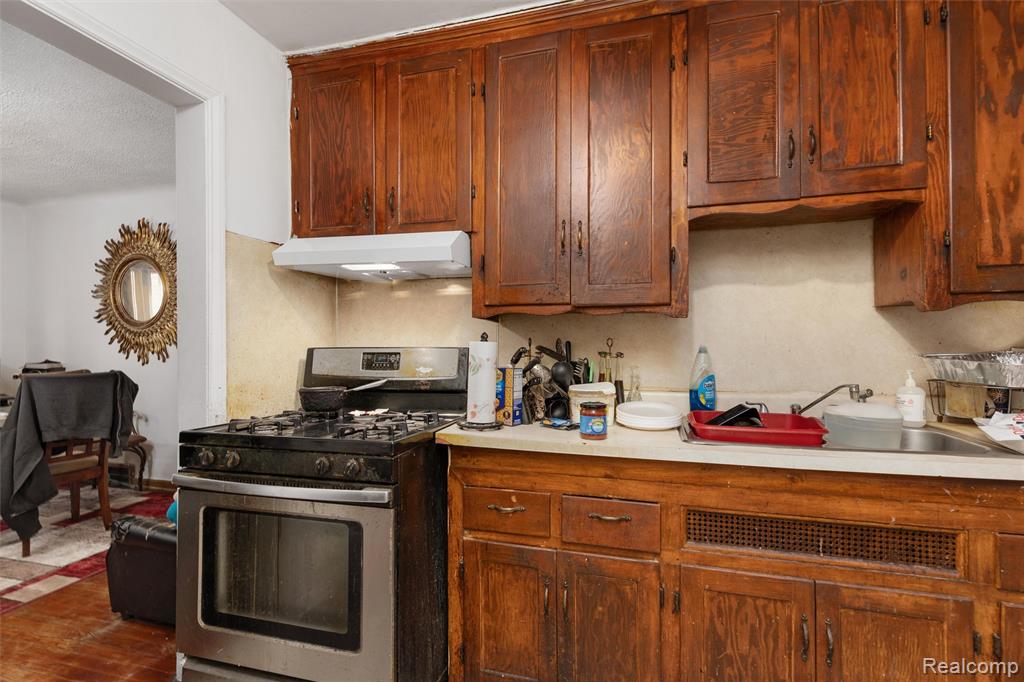 9222 Hartwell, Detroit, MI 48228 — Photo 7