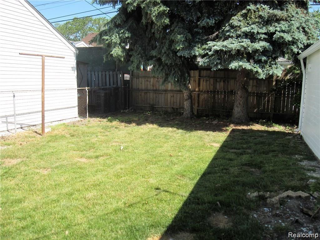 970 KINGS, Lincoln Park, MI 48146 — Photo 19