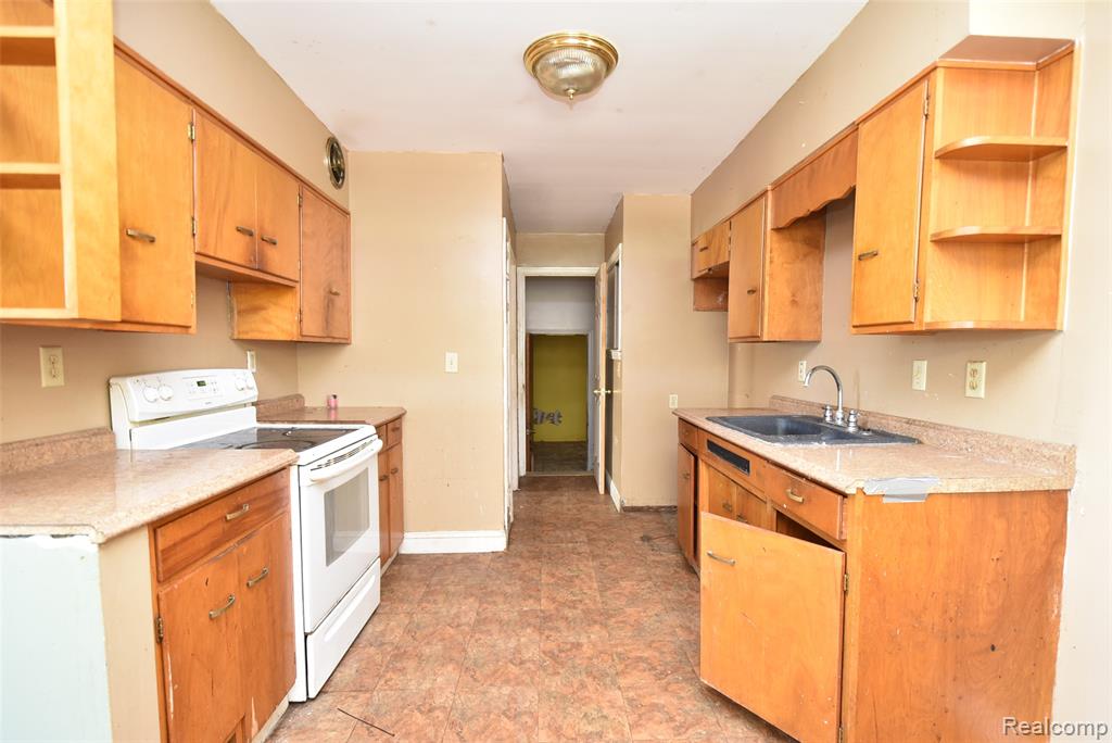 4602 Camden Avenue, Flint, MI 48507 — Photo 14