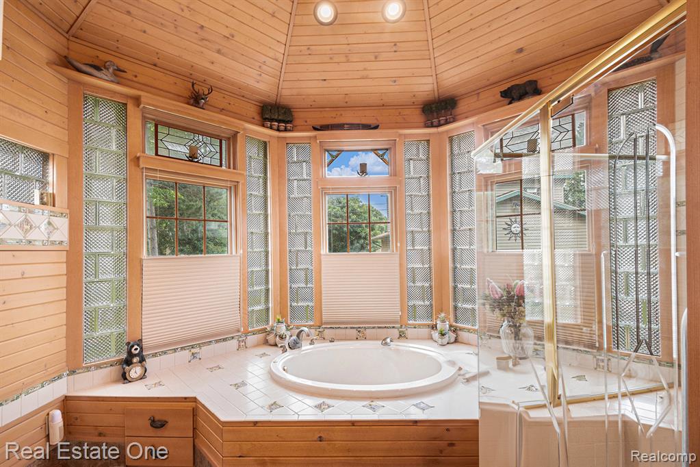 634 Dorbert Drive, Munith, MI 49259 — Photo 10