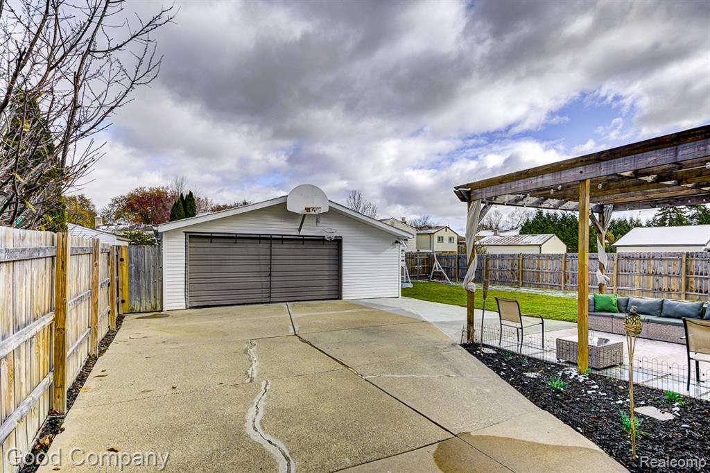 40038 Eagle Drive, Sterling Heights, MI 48310 — Photo 43