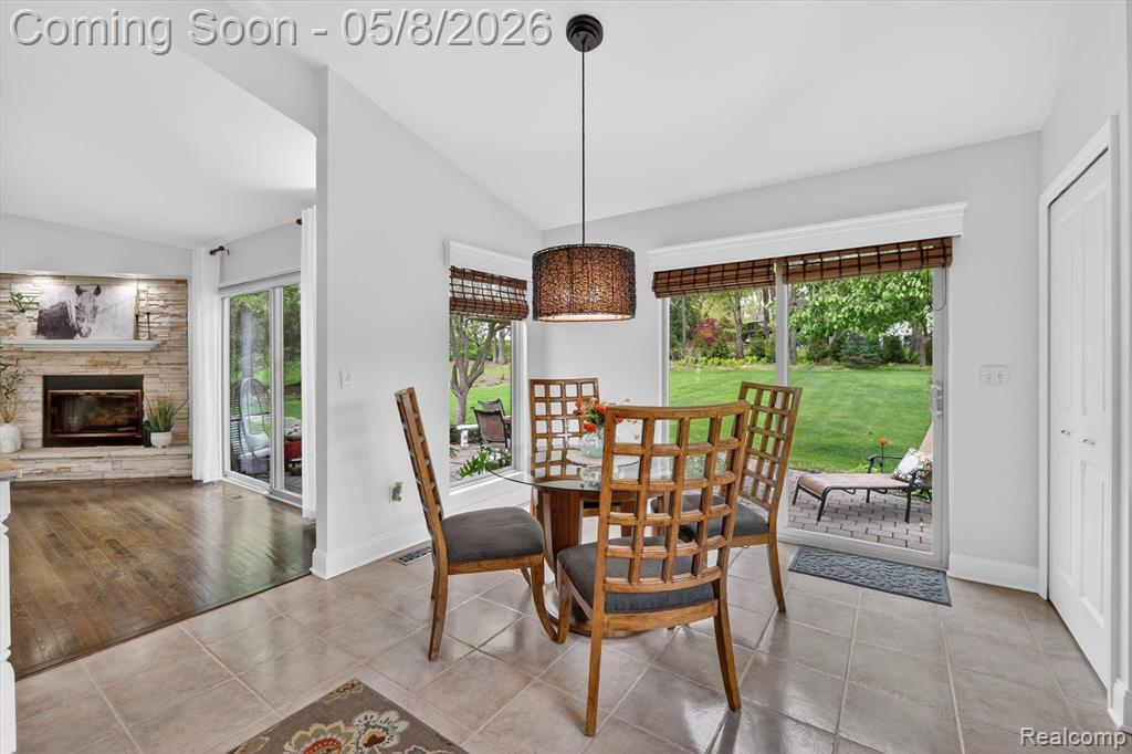 4455 Driftwood Drive, Commerce Twp, MI 48382 — Photo 12