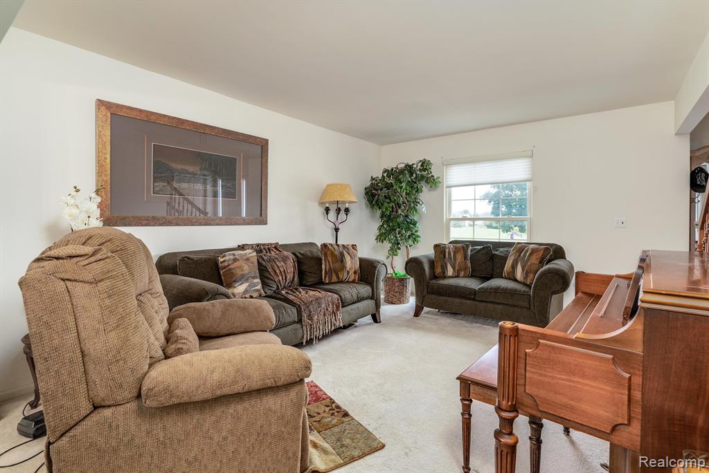 4717 SYCAMORE Drive, Ypsilanti, MI 48197 — Photo 7