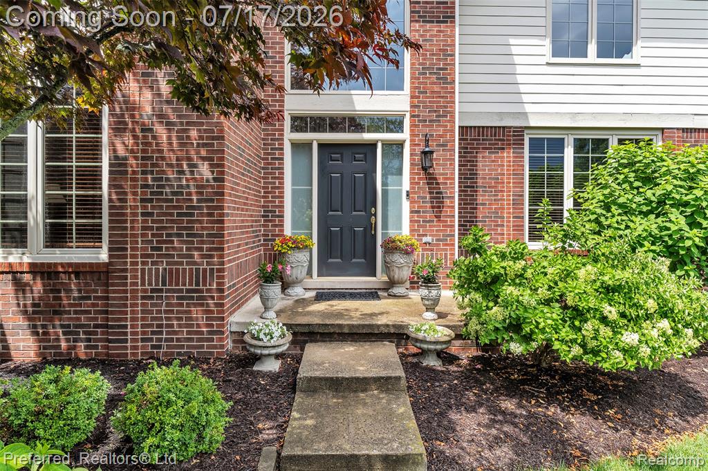46564 Southview Lane, Plymouth, MI 48170 — Photo 4