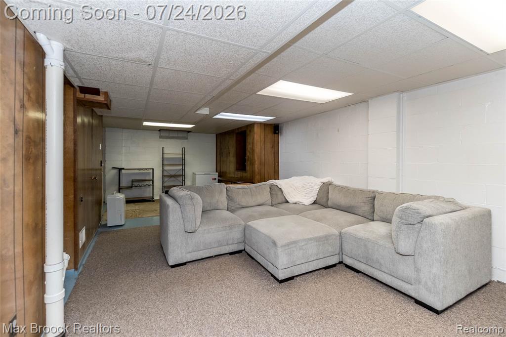1090 Cambridge Road, Berkley, MI 48072 — Photo 23