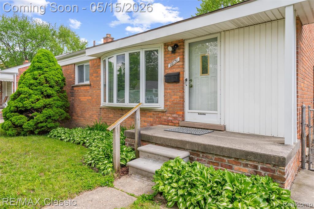 28731 Kathryn Street, Garden City, MI — Photo 3