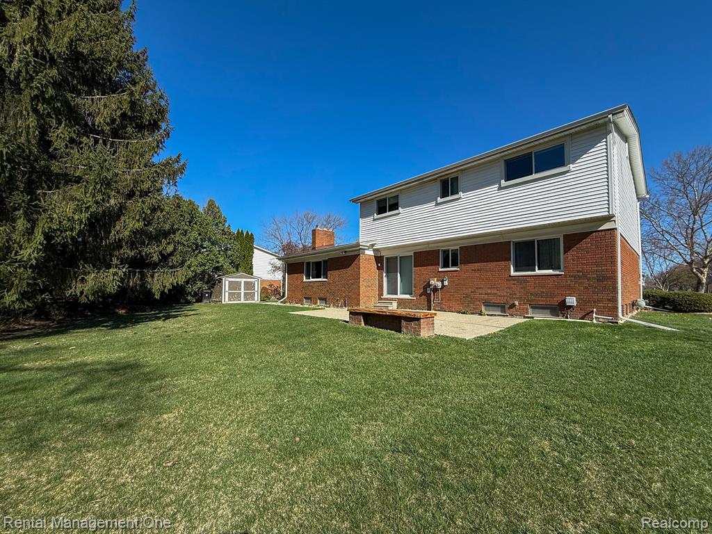 5326 FALMOUTH Drive, Troy, MI 48085 — Photo 37