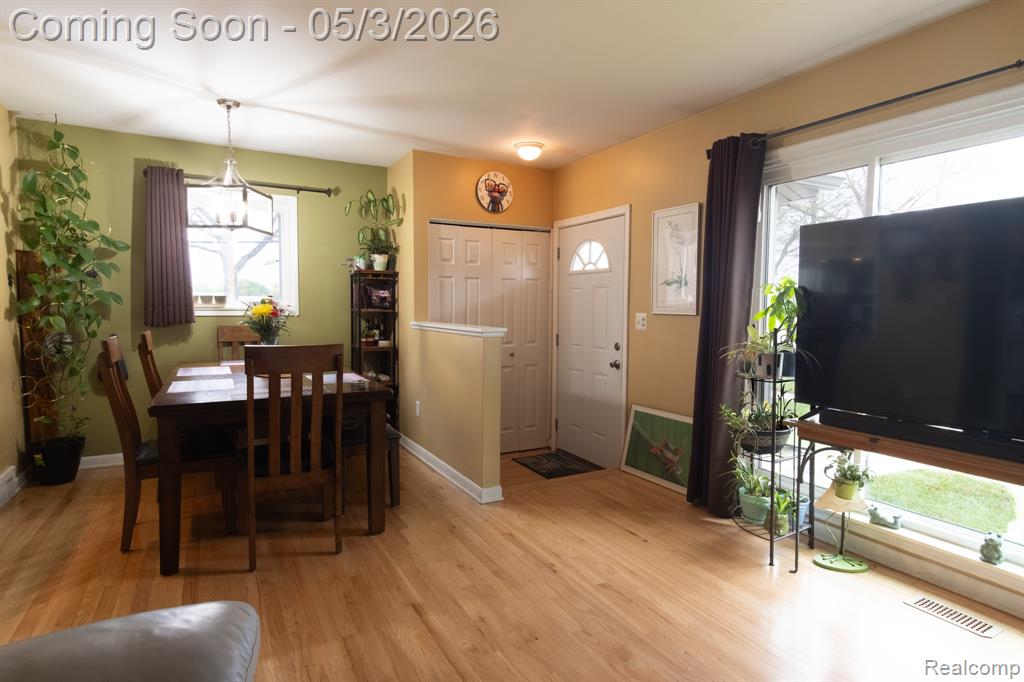 27604 Rialto Street, Madison Heights, MI 48071 — Photo 4