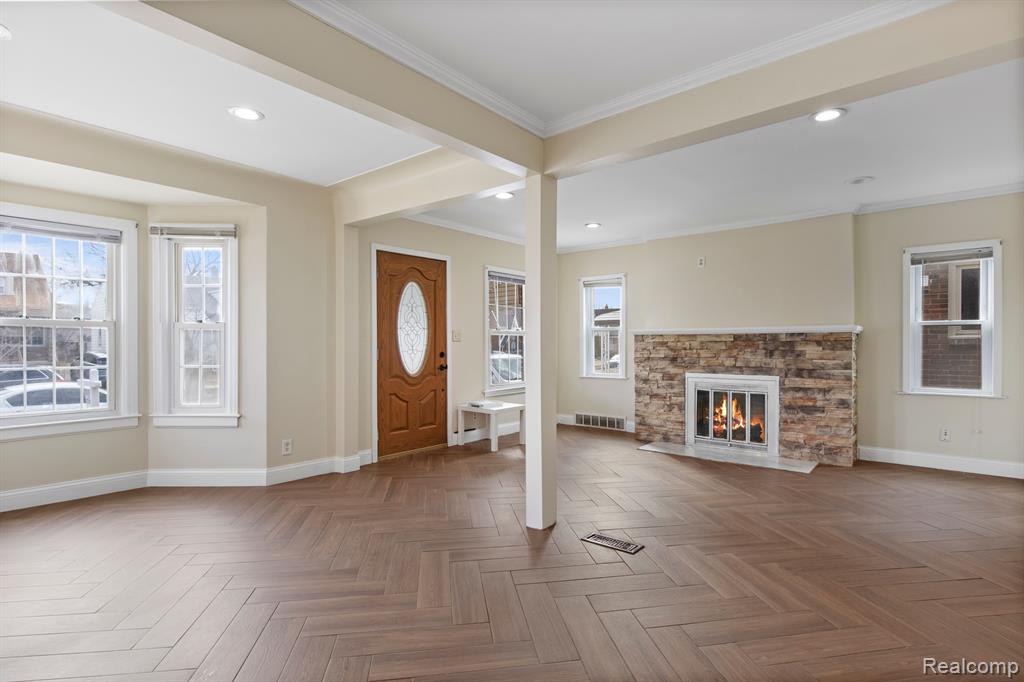 6115 YINGER Avenue, Dearborn, MI 48126 — Photo 9