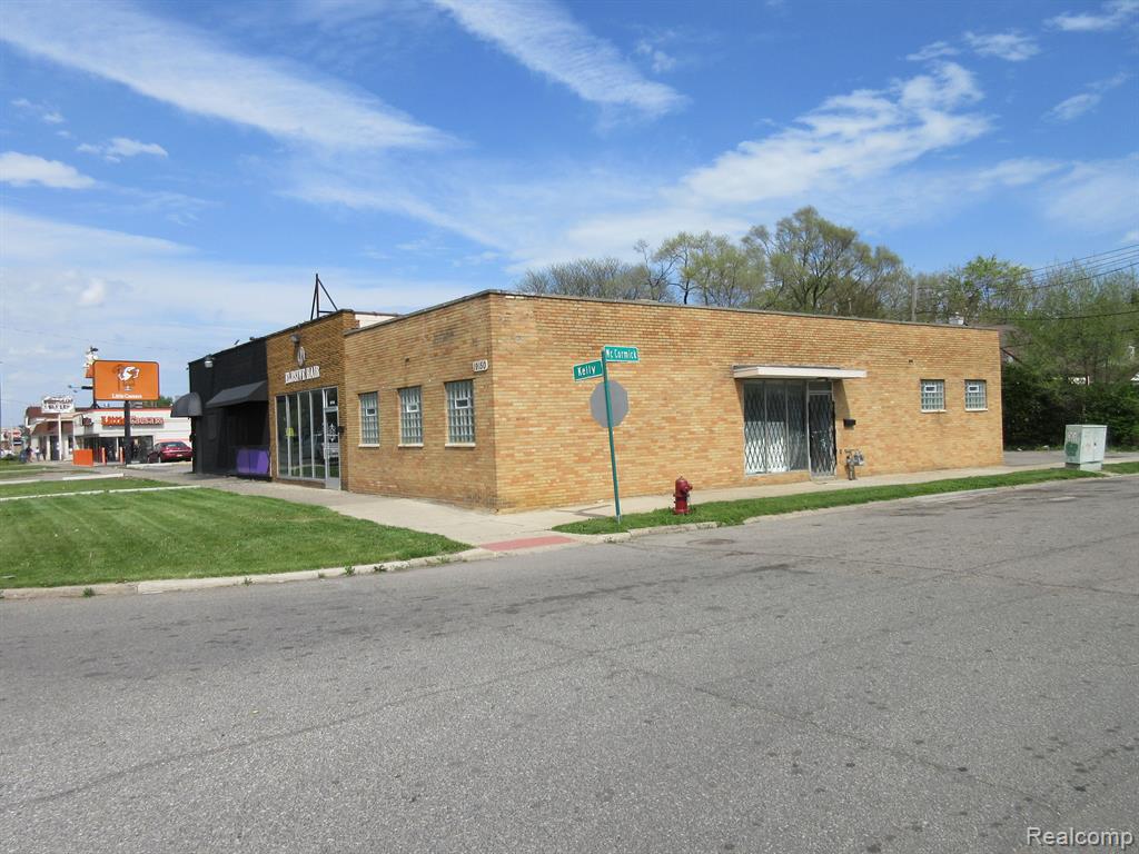 19150 KELLY Road, Detroit, MI 48224