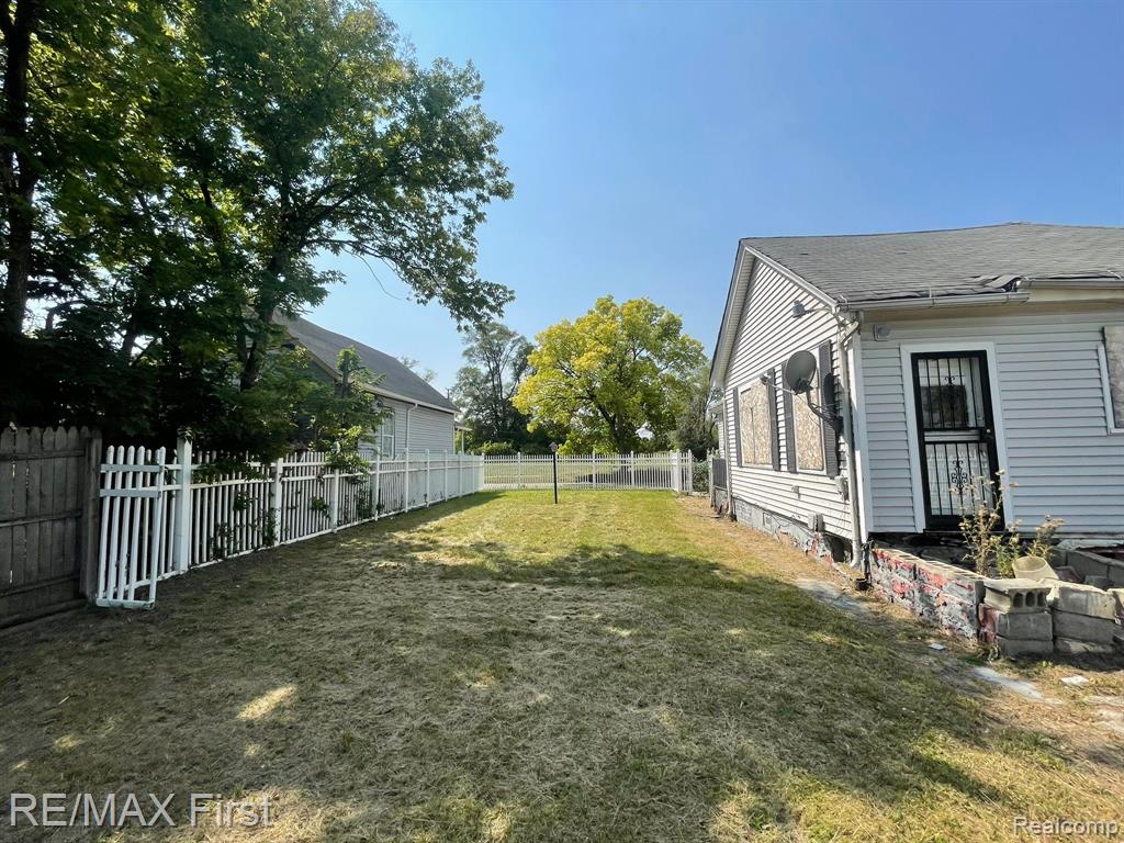 2848 WILLIAMS Street, Detroit, MI 48216 — Photo 10