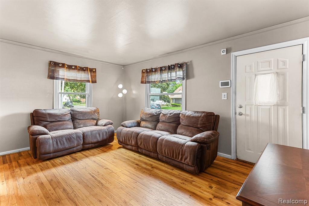 7491 Dacosta, Redford, MI 48239 — Photo 5