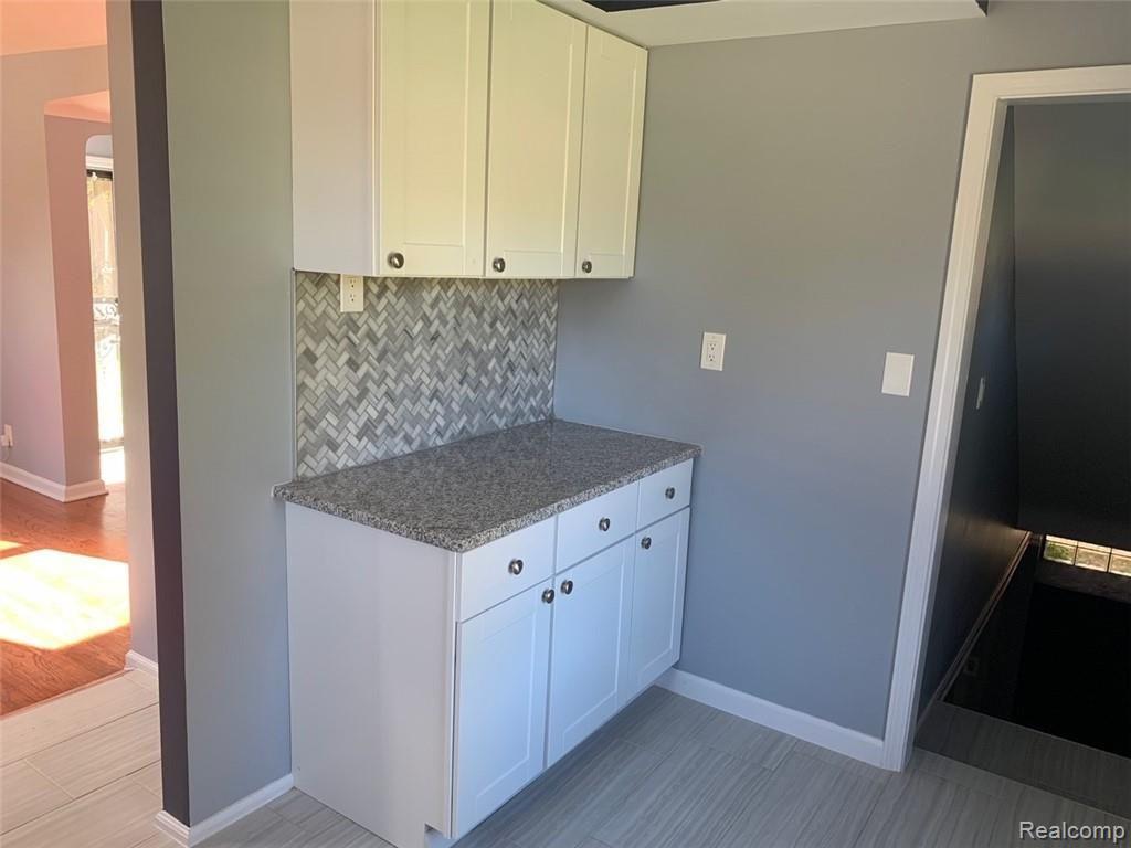 4800 HARVARD Road, Detroit, MI 48224 — Photo 9