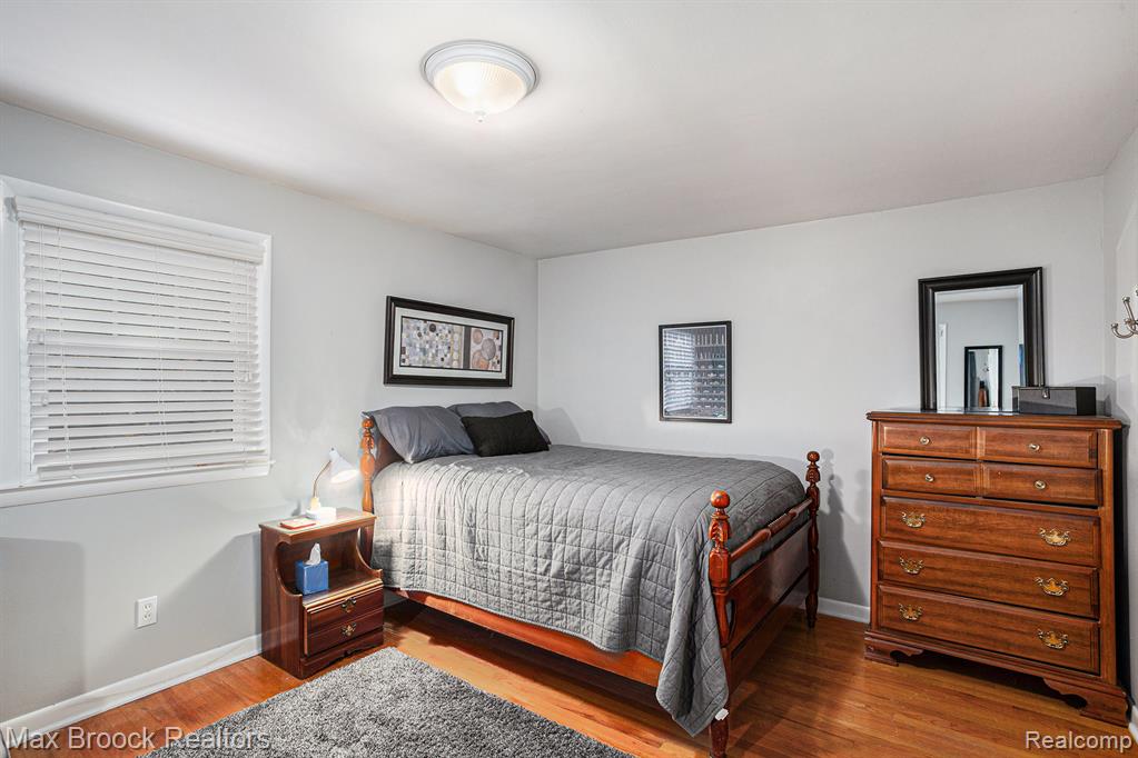 32533 Robinhood Drive, Beverly Hills, MI 48025 — Photo 31