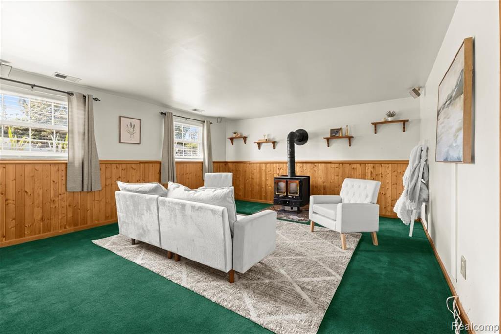 5516 Cleary Drive, Waterford, MI 48329 — Photo 19