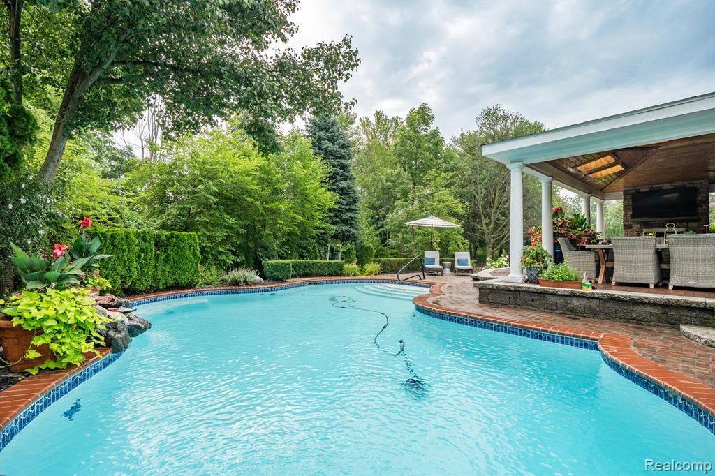 53844 Cherrywood Drive, Shelby Twp, MI 48315 — Photo 10