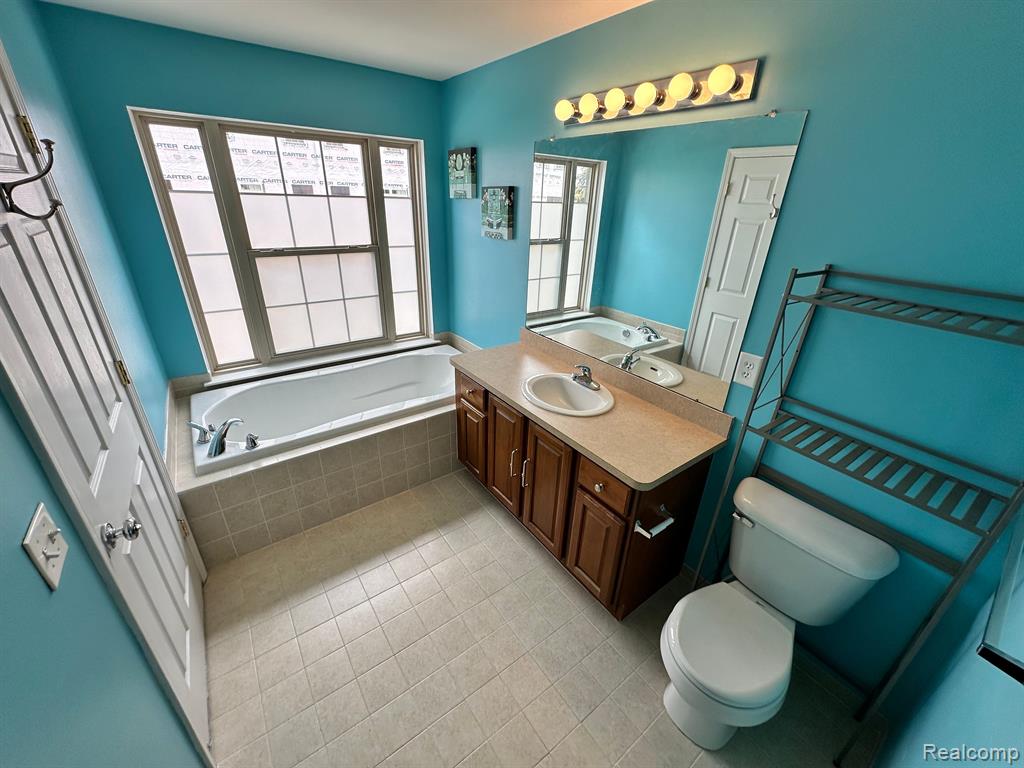39700 ROCKCREST Lane, Northville, MI — Photo 15