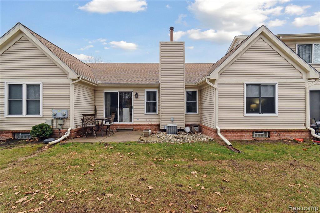 37101 AMHURST Drive, Westland, MI — Photo 31