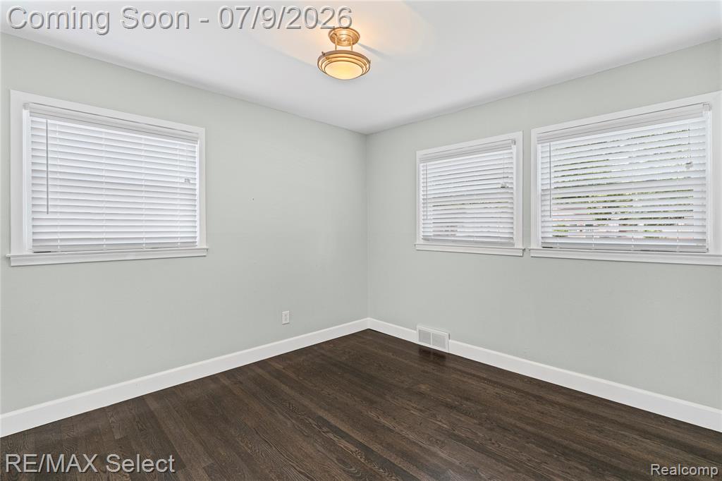 609 N Connecticut Avenue, Royal Oak, MI 48067 — Photo 37