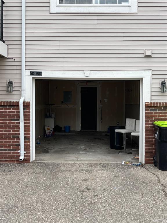 43054 STRAND Drive, Sterling Heights, MI 48313 — Photo 25