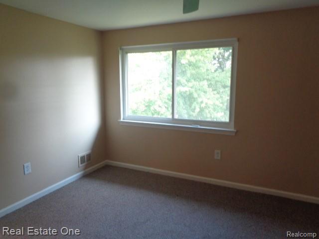 26537 Summerdale Drive, Southfield, MI 48033 — Photo 22