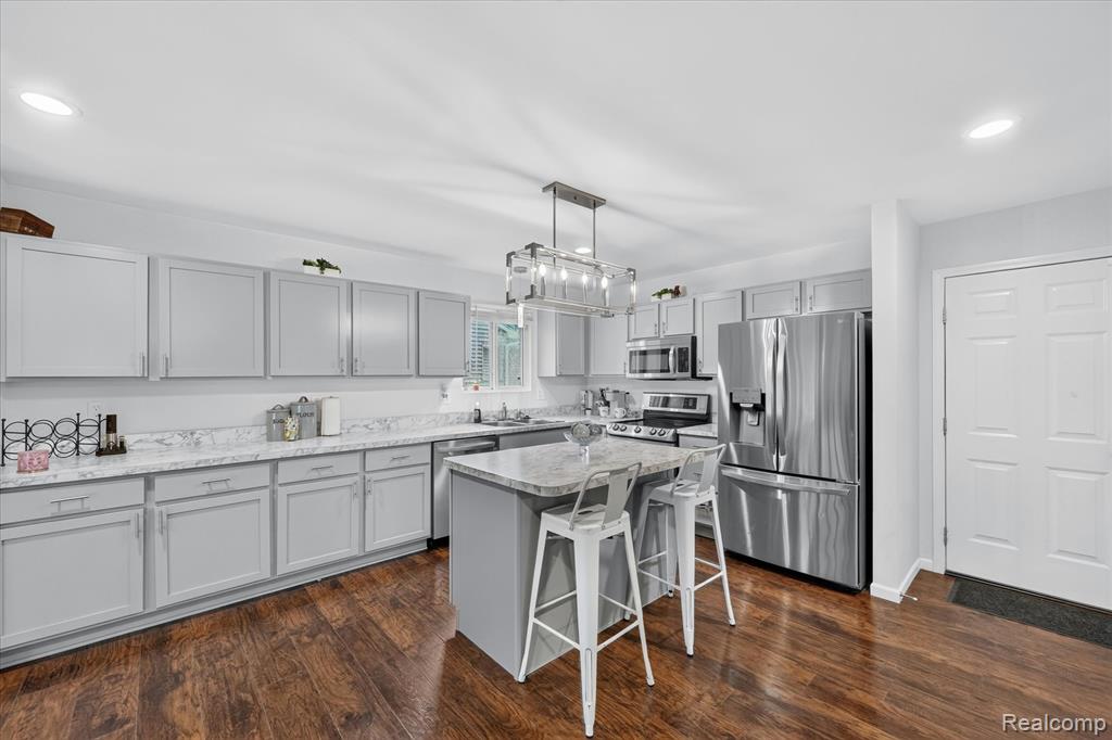 5382 Rural Terrace Court, Waterford, MI 48329 — Photo 13