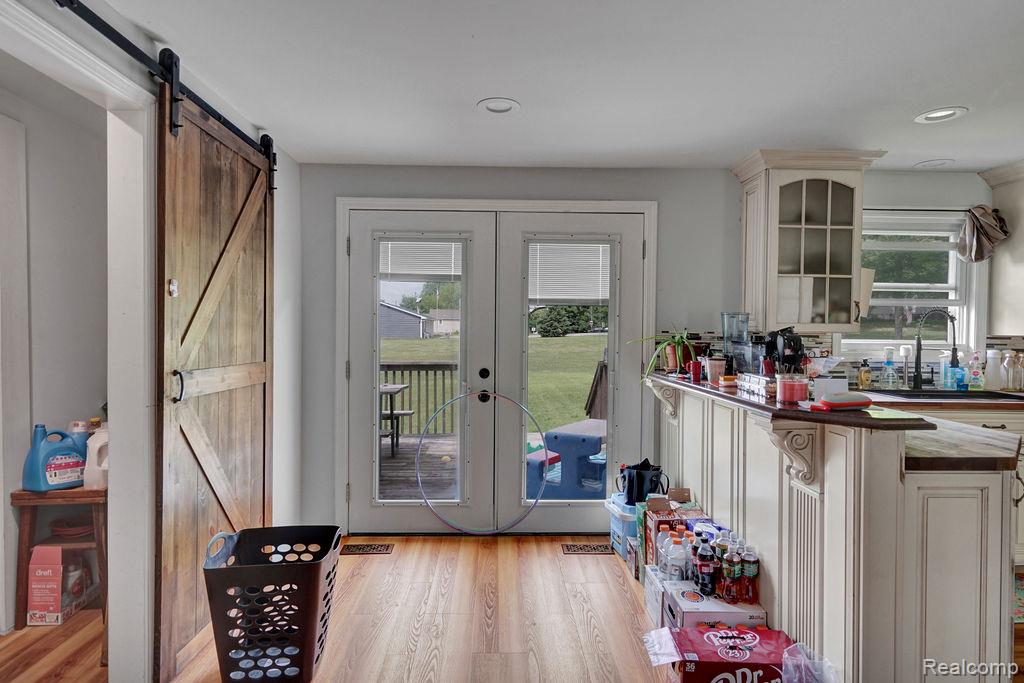 5607 Genesee Avenue, Otter Lake, MI 48464 — Photo 12