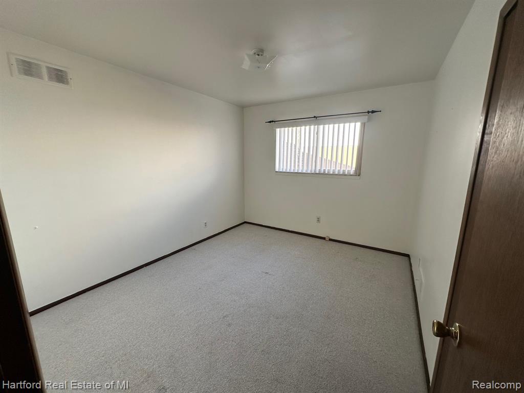 4429 ROSE MARY Drive, Sterling Heights, MI 48310 — Photo 26