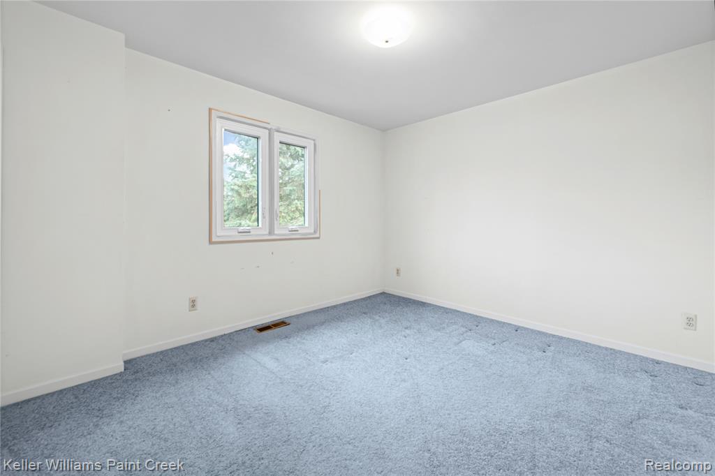 4201 Blue River Drive, St. Clair, MI 48079 — Photo 16