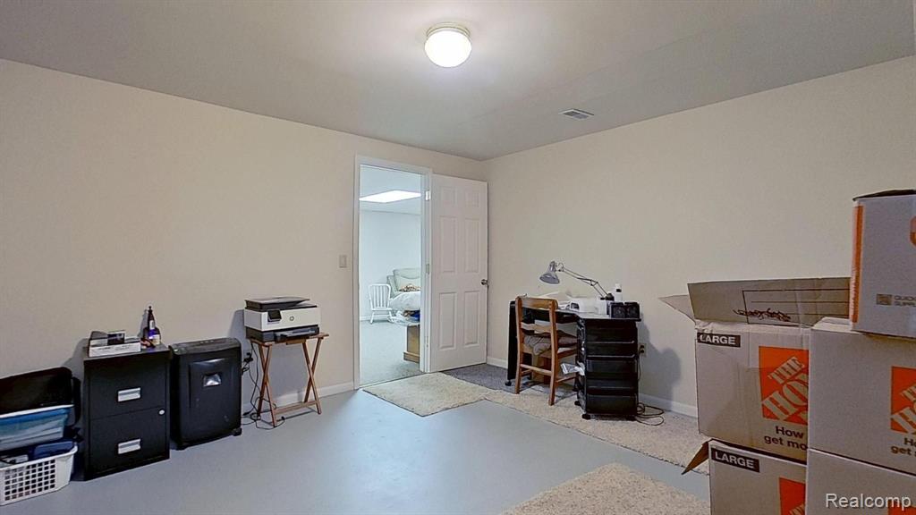 9098 EMILY Drive, Davison, MI 48423 — Photo 35