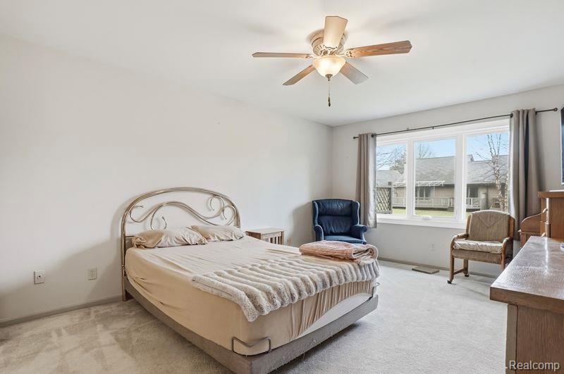 45530 Meadows Square, Macomb, MI 48044 — Photo 19