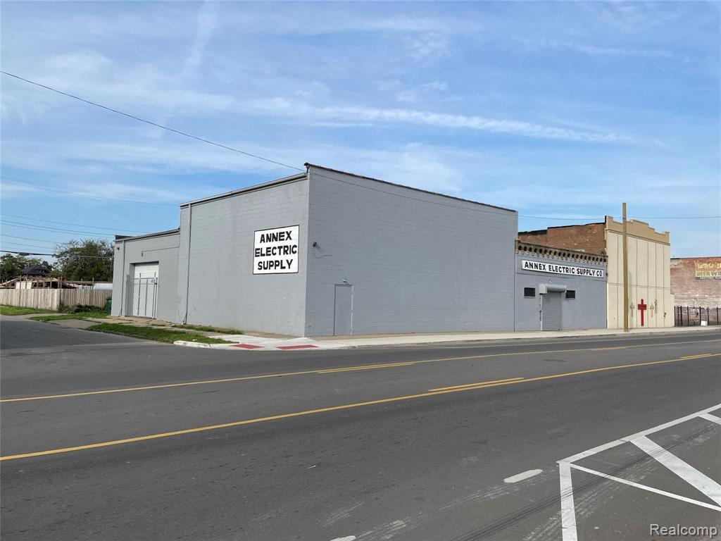 25 S Monroe Street, Monroe, MI, 48161