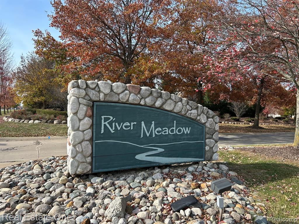 3599 PARKLAWN Drive, Canton, MI 48188 — Photo 50