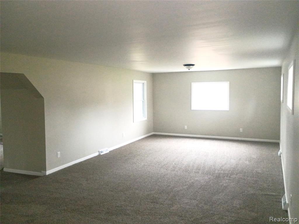 203 E Commercial Street, Norvell, MI 49263 — Photo 7