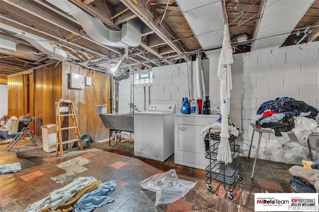 10300 Beaconsfield Street, Detroit, MI 48224 — Photo 22