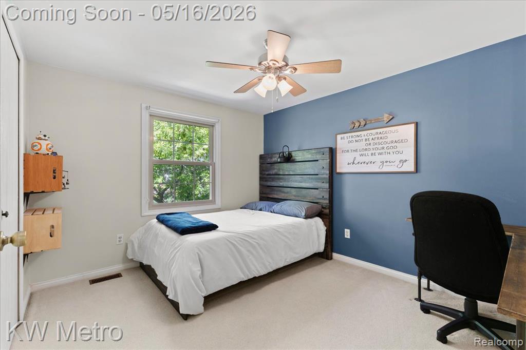 5757 Folkstone Drive, Troy, MI 48085 — Photo 37