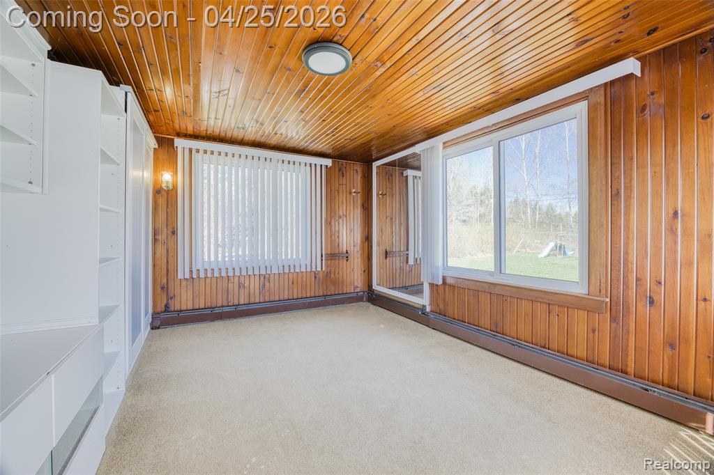 2218 Wixom Road, Commerce Twp, MI 48382 — Photo 27