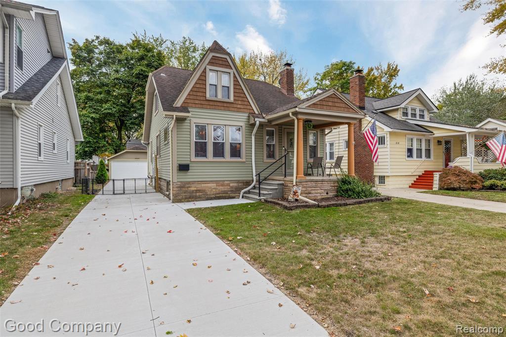820 E 2nd Street, Royal Oak, MI 48067 — front exterior