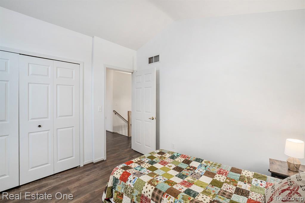 9413 Blue Spruce Court, 54, Davison, MI 48423 — Photo 13