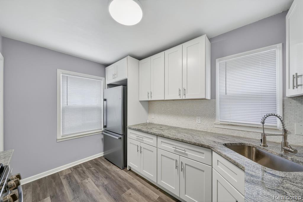 5156 Winifred Street, Wayne, MI 48184 — Photo 8