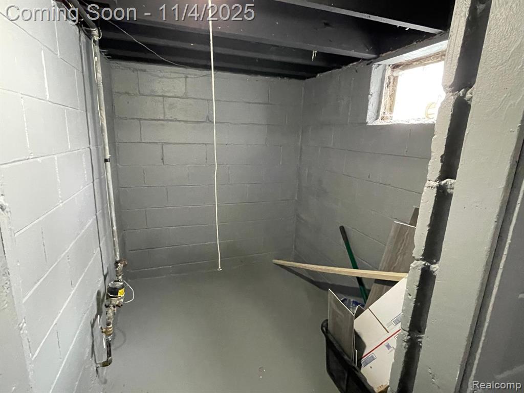 9591 Mark Twain Street, Detroit, MI 48227 — Photo 27