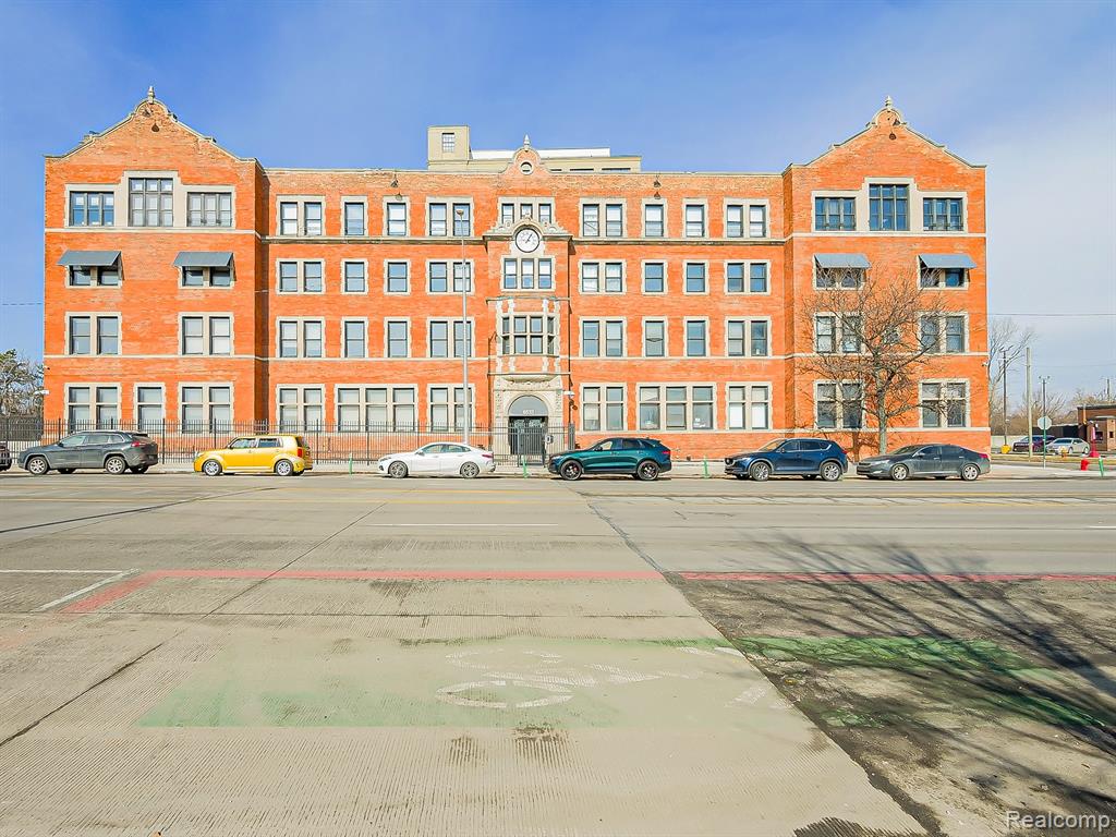 6533 East Jefferson, 238, Detroit, MI 48207 — Photo 32