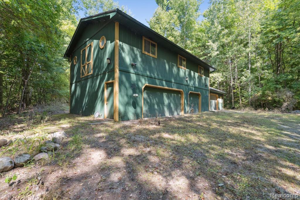 267 W Barnes Lake Road, Columbiaville, MI 48421 — Photo 27