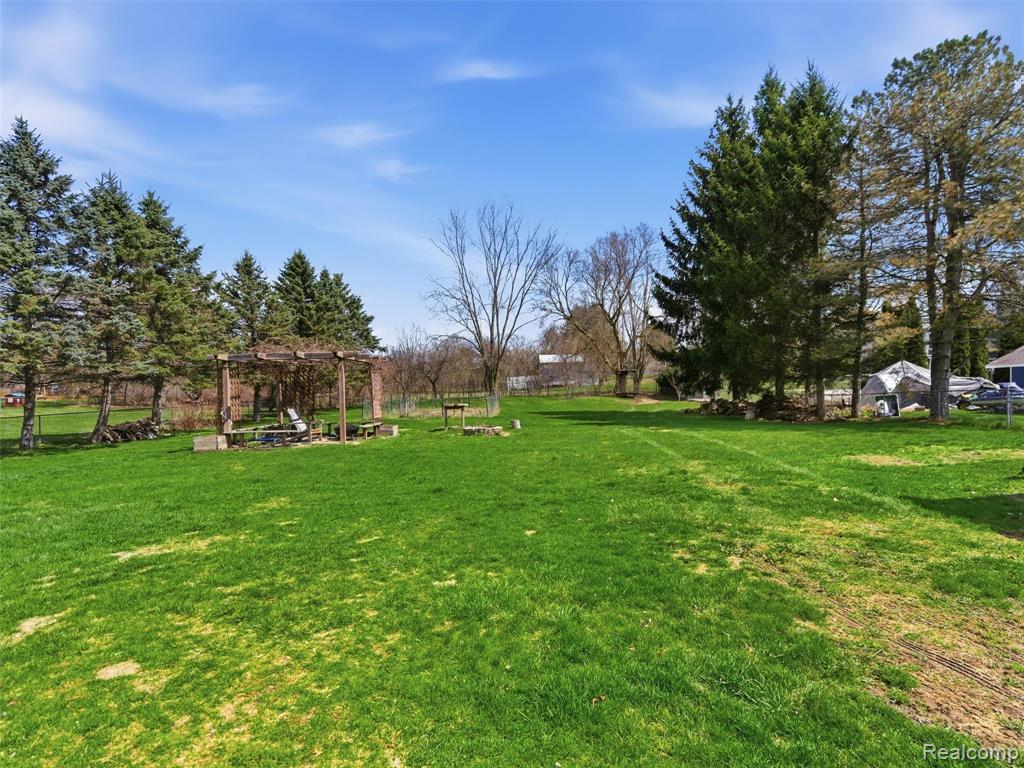 4615 Homesite Drive, Lake Orion, MI — Photo 38